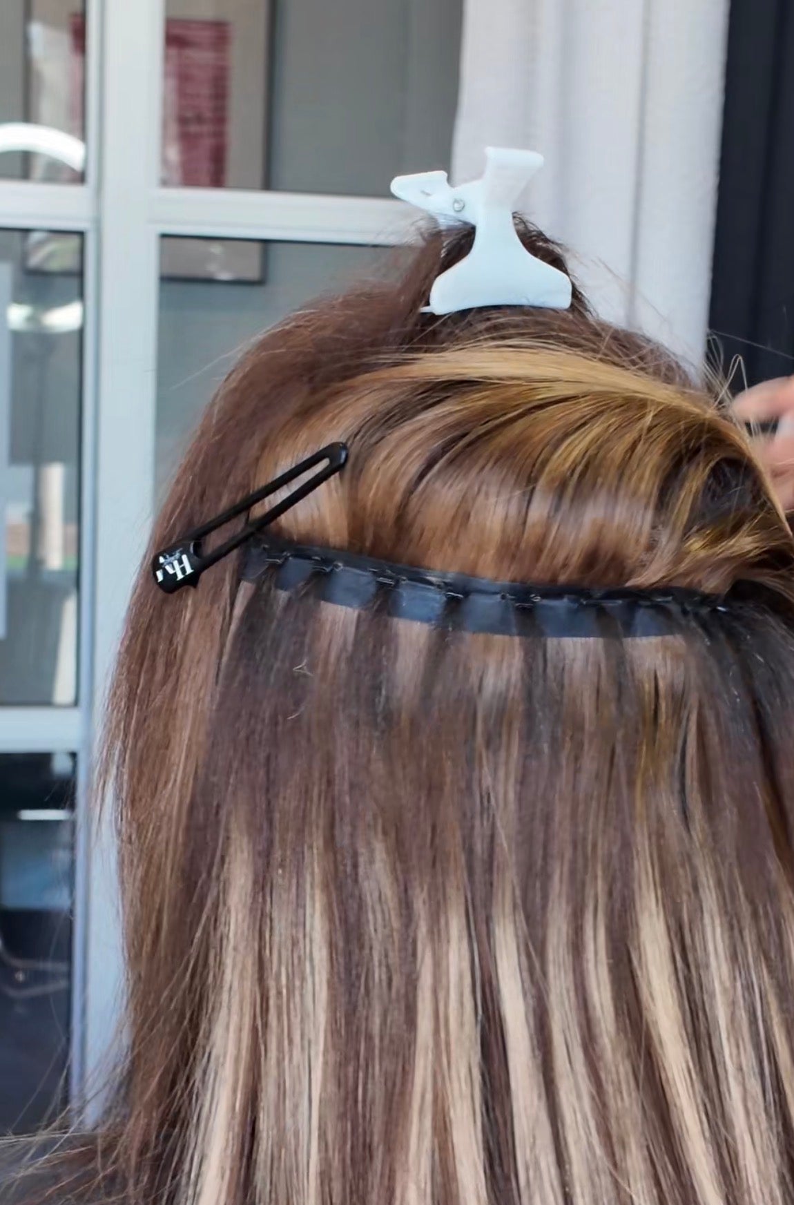 SeamLink Method™ Microlink Install | Luxury Flat Microlink